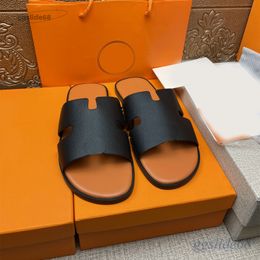 Designer slipper sandal calfskin slippers mens Resort indoor leisure special comfortable wear-resistant sheepskin sole men fashion style