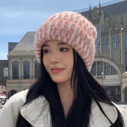 Beanie Skull Caps Knitted Hat for Children to Keep Warm in Winter Striped Knit Outdoor Cycling Pullover Hood Women Versatile Ear Protection
