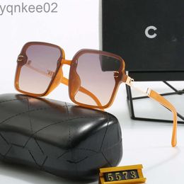 Designer Channel Chanelle Sunglasses Cycle Luxurious Fashion Sports Polarise Cc Sunglass Men Woman Vintage Driving Beach Orange Adumbral Square Sun Glasses