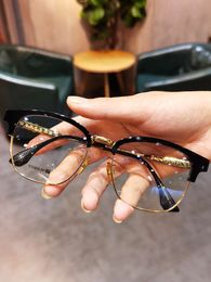 Designer Ch Cross Glasses Frame Chromes Brand Sunglasses New Eye Versatile for Men Women Retro Goggles Titanium Ultra Myopia Heart High Quality Eyeglass Frames 2ru7