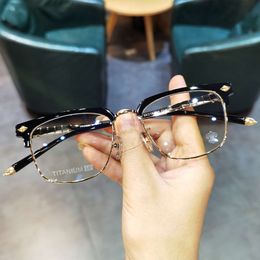 Designer Ch Cross Glasses Frame Chromes Brand Sunglasses New Business for Men Women Carved Titanium Myopia Trend Heart High Quality Eyeglass Frames 2024 796e
