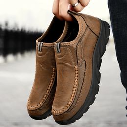 Men Casual Shoes Loafers Sneakers Fashion Handmade Retro Leisure Loafers Shoes Zapatos Casuales Hombres Men Shoes 231228