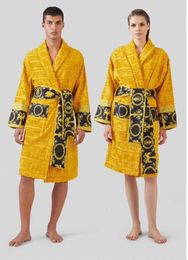 Mens Luxury classic cotton bathrobe men and women brand sleepwear kimono warm bath robes home wear unisex bathrobes one size6477