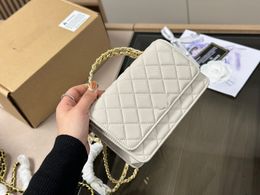 Designer Bag Fashionable women's bag metal handle small bag 2023 new chain single shoulder crossbody small fragrant small square bag