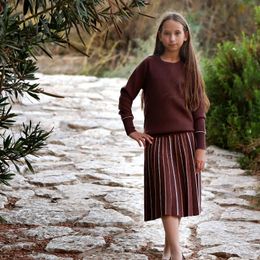 Teenage girls knit set women's accordion dresses in winter brown clothing with white stripes 231229