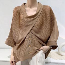 Women's T Shirts Miyake Pleated 2024 Spring And Summer Short Jacket Top Loose Casual Sleeve Scarf Collar Large Size T-shirt