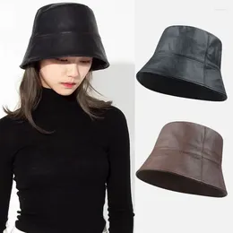 Berets Fashion Ladies Outdoor Faux Leather Bucket Hat Girl Trendy PU Wide Brim Fisherman Cap Woman Winter Autumn Solid Panama Bob