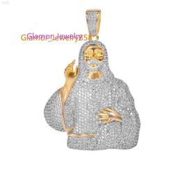 Hip Hop Customised Sier Base Religious Zircon Moissanite Jesus Style Micro Paving Exquisite Classic Pendant