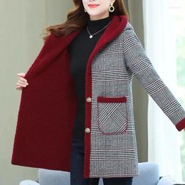 Women's Trench Coats Add Velvet Plaid Coat Warm Padded Jacket Winter Cold-Proof Hooded Parker Overcoat Female Long Cotton Clothing 6XL