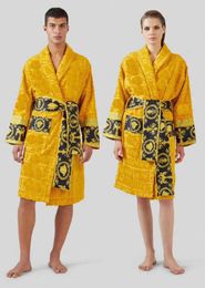 Velvet 100% cotton bathrobe robe Designers baroque Fashion Pyjamas Mens Women Letter jacquard printing Barocco sleeves Shawl collar Pocket belt 631