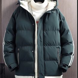 Piumino autunno/inverno da uomo con cappuccio ispessito caldo giacca moda casual outdoor resistente al freddo abito in cotone di alta qualità 231228