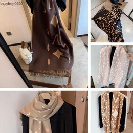 Designer Scarf Women Cashmere Designer Scarf Full Letter Printed Scarves Soft Touch Warm Wraps with Tags Autumn Winter Long Shawls 2024