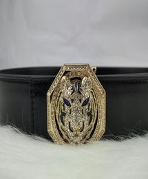 111 fashion luxurys belts for men buckle designer male chastity belts top fashion brand mens leather belt whole drop9644448