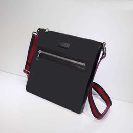 Erkekler Crossbody Omuz Çantası Stilleri Çeşitli Boyutlar Çantalar Lüks Tasarımcılar Çanta Pochette Birden Fazla Cep 523599 Moda Messenger Çantası Satış Sıcak 28.5cm