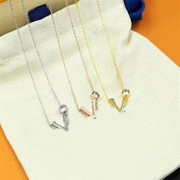 Fashion Charm Necklaces Titanium Steel Necklace High Quality Diamond Necklace Fashion Couple Necklace Personalised Supply299J