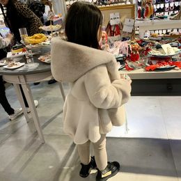 Fashion Baby Winter Warm Fur Coats For Girls Long Sleeve Hooded Jacket Christmas Party Kids Outwear Clothing TZ52 231228