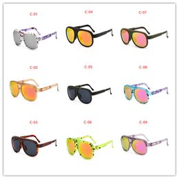 Flip over new European and American trendy men's and women's sunglasses, driving glasses, outdoor cycling glasses, large frame sunglasses