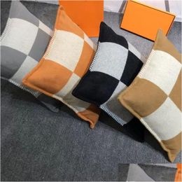 Cushion/Decorative Pillow Designer Pillows Decorative Throw Luxury Fashion Vintage Fleece Pillowcase Er Case Ers Wool Pillowcases So Dhwyx