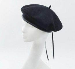 Berets Korean Style Black Wool Beret Ladies Painter Artist Hats Adjustable Caps Chapeau5675040