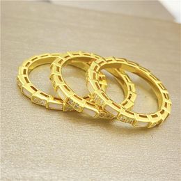 Designer Rings Luxury Brand Gold Ring Titanium Steel Fashion Couple Ring Party Wedding Daily Accessories Valentine Day Send Girlfr249T