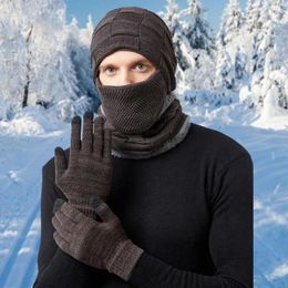 Berets Knit Hat Gloves Neck Warmer Stretchy Men Cold Winter Unisex Adults Skull Cap Scarf Kit
