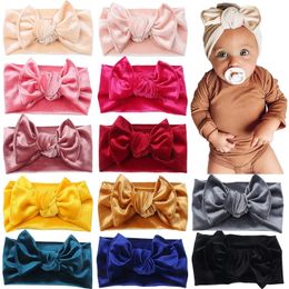 12st. Velvet pannband baby flickor 5 tum stora sammet bågar pannband mjuka elastiska hårband hårtillbehör för födda spädbarn 231229
