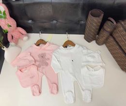 Brand kids jumpsuits Doll bear pattern print infant bodysuit Size 52-80 designer newborn baby Cartoon hat and scarf Dec20