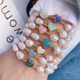 Bangle 5Pcs 2022 Fashion Heart Shell Gemstone Bracelet, Natural Pearl Beaded Bracelet Charm, Adjustable Elastic bracelet