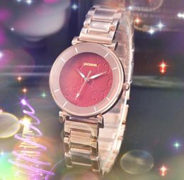 Popular Famous Women Bee Small Dial Watch Hip Hop Iced Out Three Pins Stiches Cute Case Simple Clock Quartz Movement Lovers Stainless Steel Wristwatch Gifts