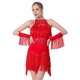 Scen Wear Elegant paljettpärlad Tassel Latin Dress med ärmar för kvinnor Sexig spetsar ihålig ut gnistrande Rumba Cha-cha-danskläder