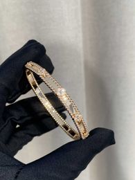Designer Jewelry Luxury Bracelet VanCa Kaleidoscope 18k Gold Van Clover Bracelet with Sparkling Crystals and Diamonds Perfect Gift for Women Girls PV5W
