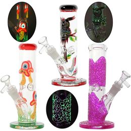 Hookahs Straight Perc Hookahs Glow In The Dark Oil Dab Rigs 5mm Thick Glass Bong Mashroom Owl Purple Decals Water Pipes 18mm Diffussed Dow