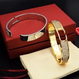 Famous Jewelry Brand Designer Luxury Brass Versatile Bracelet Exquisite V-shaped Logo Inlaid Rhinestone Women High Quality Charm Bracelets Sister Fashion Gift