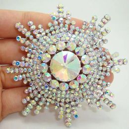 Brooches Wholesale Bride Fashion Snowflake Flower Bride Bridesmaid Wedding Clear Rhinestone Crystal Brooch Pin Bride Wedding Jewelry