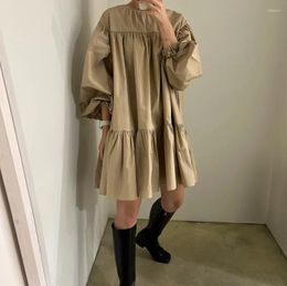 Casual Dresses Chic Autumn Retro Simple Round Neck Fold Layer Design Loose Lantern Sleeve Dress Women