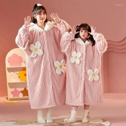 Blankets Kids Hooded Robe For Girls Winter Princess Child Girl Thick Keep Warm Long Nightgown Coral Fleece Soft Bathrobe Pajamas Blanket