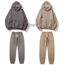 Mens Hoodies Sweatshirts Designer Women Essent Oversized Essentail Kids Summer Aesthetic with Pockets Designs Streetwear Clothing Essen Baggy 5xl Ess Ess Ess WFAE