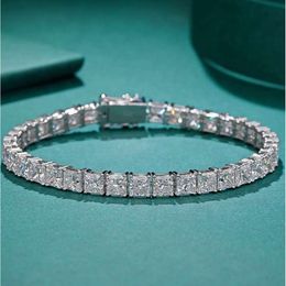Elista Jewel 9K 14K Gold Princess Cutting CVD Chain DEF Vvs Vs Lab Grown Diamond Tennisarmband