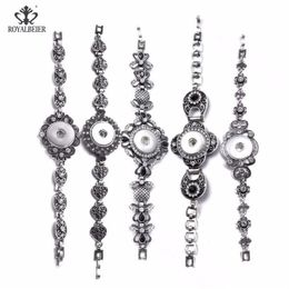 Charm Bracelets RoyalBeier 5pcs lot Est Design 18mm Snap Button Bracelet Stainless Steel Love Flowers Charms DIY For Women SZ0563227M