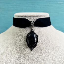 Pendant Necklaces Dark Gothic Obsidian Vampire Choker Men Women Vintage Crow Ruby Velvet Collar Punk Party Gift Necklace Accessories