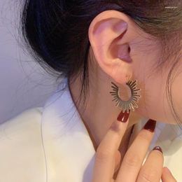 Stud Earrings 2023 Trend Irregular Flower For Women Accessories Gifts Simply Design Modern Jewellery 925 Silver Needle