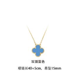 E-commerce for fashion temperament clavicle chain suit women's 2023 new tide online celebrity design necklace Personalised necklace.