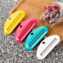 Bath Accessory Set 1/2PCS Toothpaste Squeezer Tooth Paste Holder Oral Care Bathroom Tools Tube Cosmetics Press Facial Cleanser Rolling