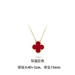 Online celebrity live four-leaf clover necklace female hibiscus flower titanium steel colorfast Jewellery popular fashion Joker clavicle chain tide