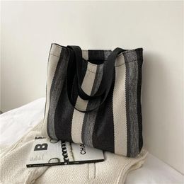 Evening Bags Simple Retro Ladies Bag Small Fresh Striped Canvas Handbag Casual Literary Large Capacity Shoulder For Women 2023 Commuting