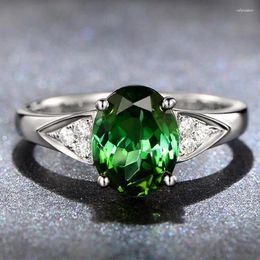 Cluster Rings Charm Women's OL Style Emerald CZ Crystal Ring Luxury Oval Zircon Wedding Elegant Women Anniversary Jewellery