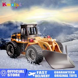 1 18 RC Car HUINA 1586 6CH Remote Control Engineering Vehicle Scale Alloy Casting Snow Plough Kid Toys for Boys Children Xmas Gift 231229