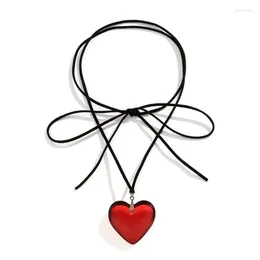 Chains Goth Black Big Heart Pendant Choker Necklace For Women Elegant Jewellery