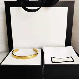 Designer Bangles Letter Bracelet Fashion Product Woman Brass Gold Hand Brand Bracelets Jewellery Supply259I
