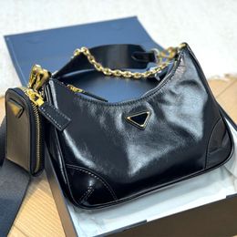 Fashion Designer bag Cowhide new bag atmosphere pull full oil wax leather 3-in-1 size 23X13cm Hand-held crossbody bag